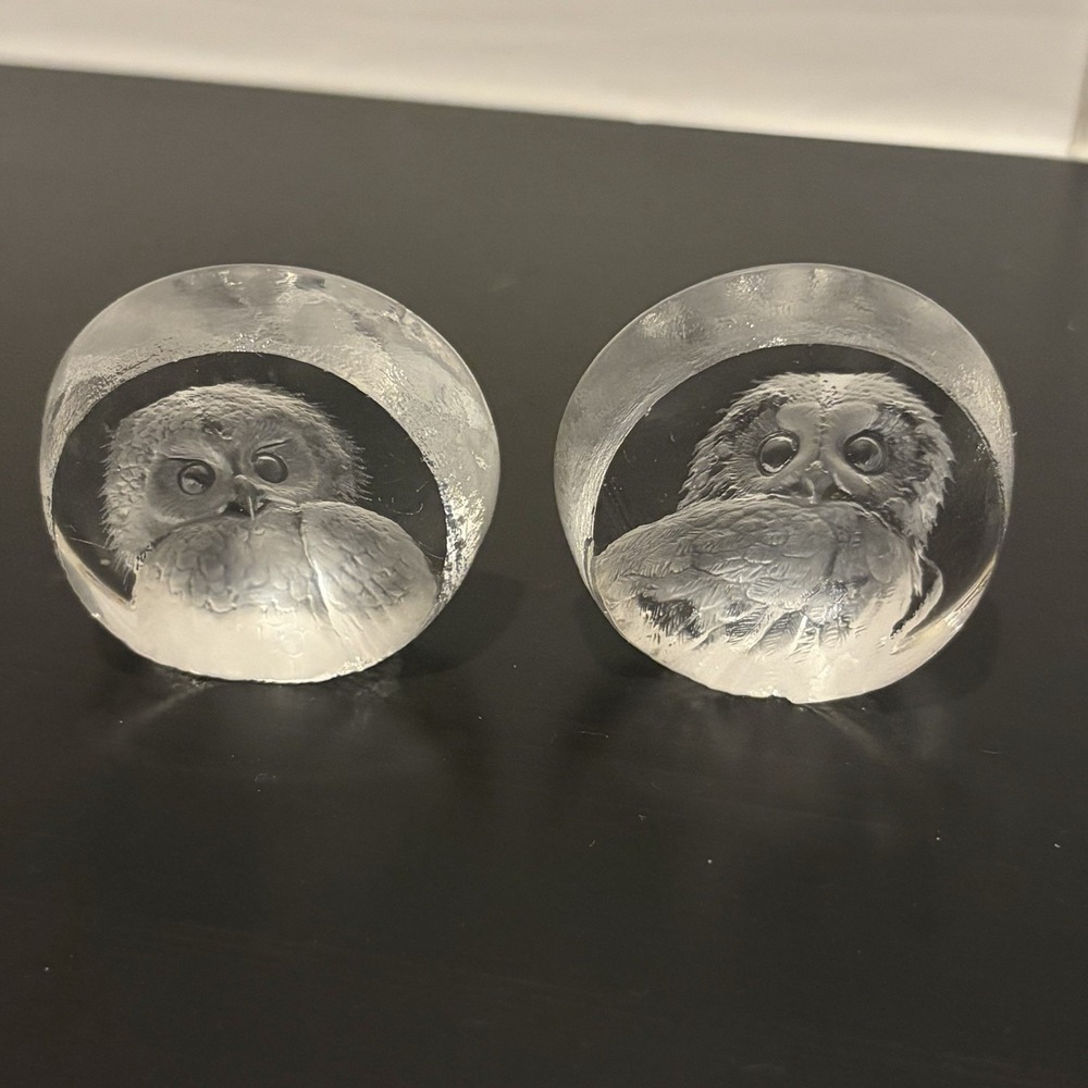 Two Signed Mats Jonasson Full Lead Crystal Owl Paperweights Sweden Home Decor